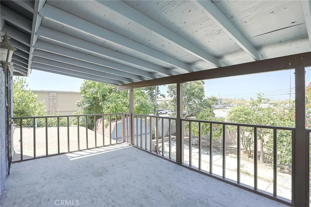 13861 Pine St. Westminster, CA 92683