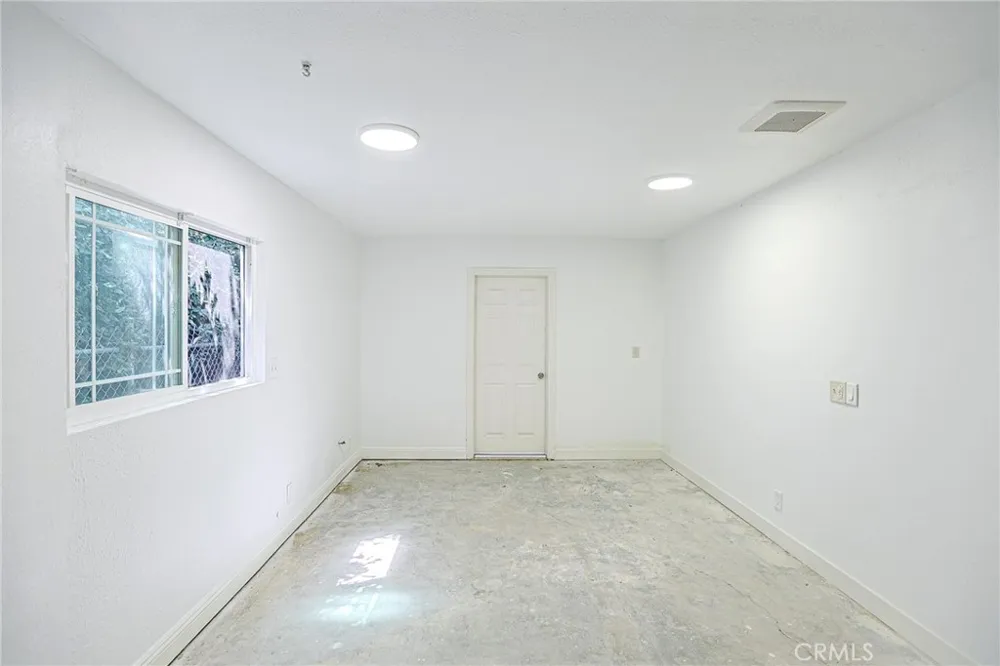 13861 Pine St. Westminster, CA 92683