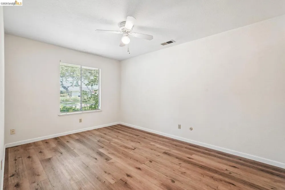 3768 Wood Duck CIR Stockton, CA 95207