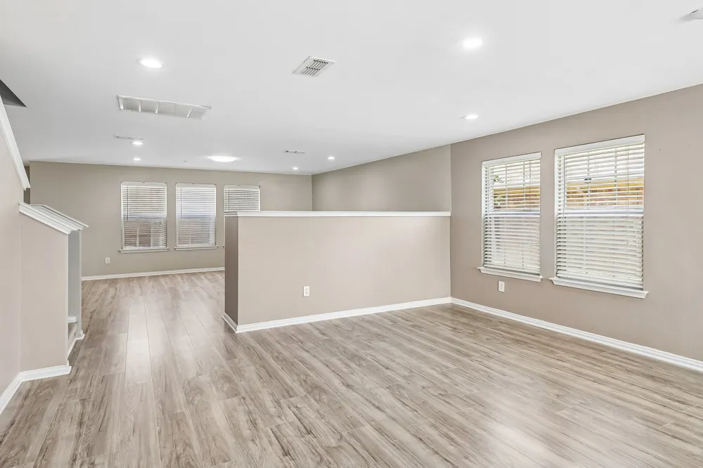 503 Angela Lane Euless, TX 76039