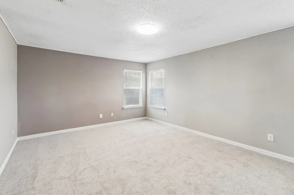 503 Angela Lane Euless, TX 76039