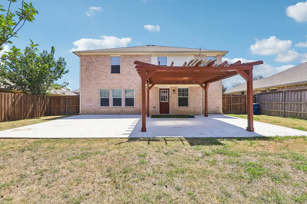 503 Angela Lane Euless, TX 76039