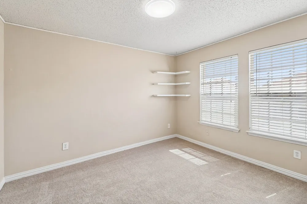 503 Angela Lane Euless, TX 76039