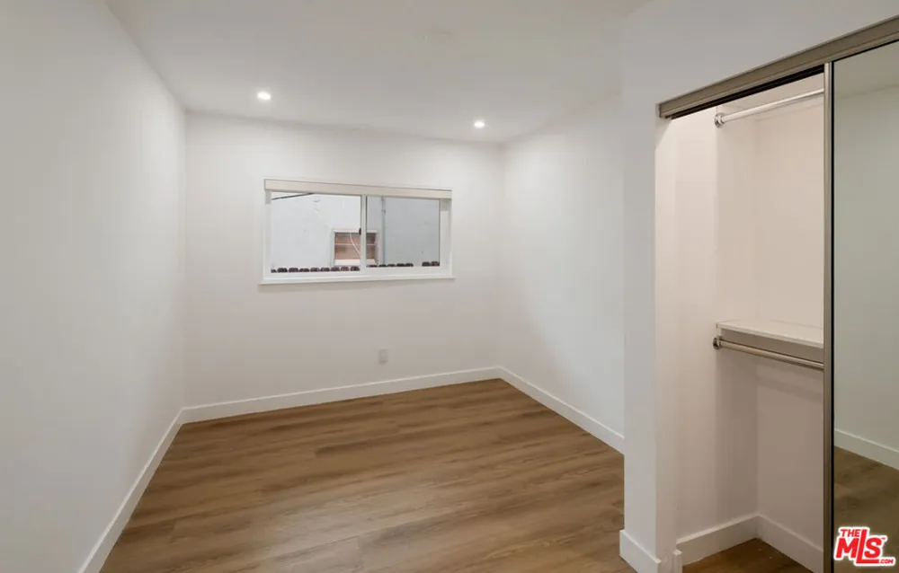 5729 Carlton Way #3/4 Los Angeles, CA 90028