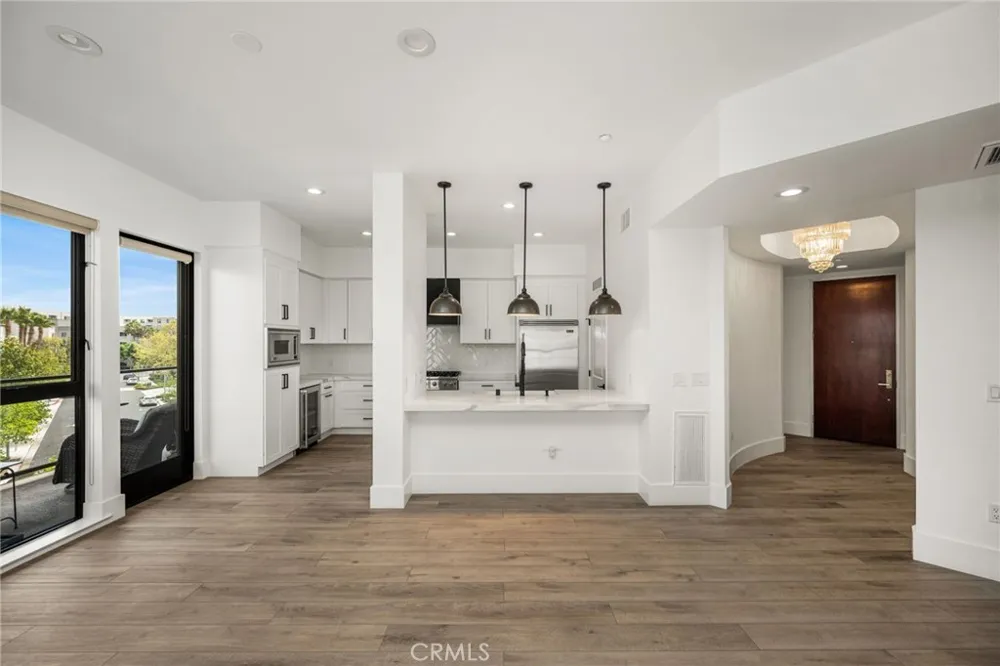 402 Rockefeller #315 Irvine, CA 92612