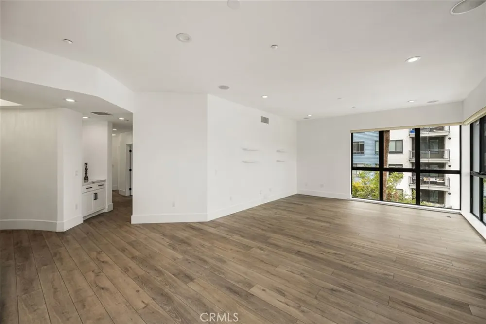 402 Rockefeller #315 Irvine, CA 92612