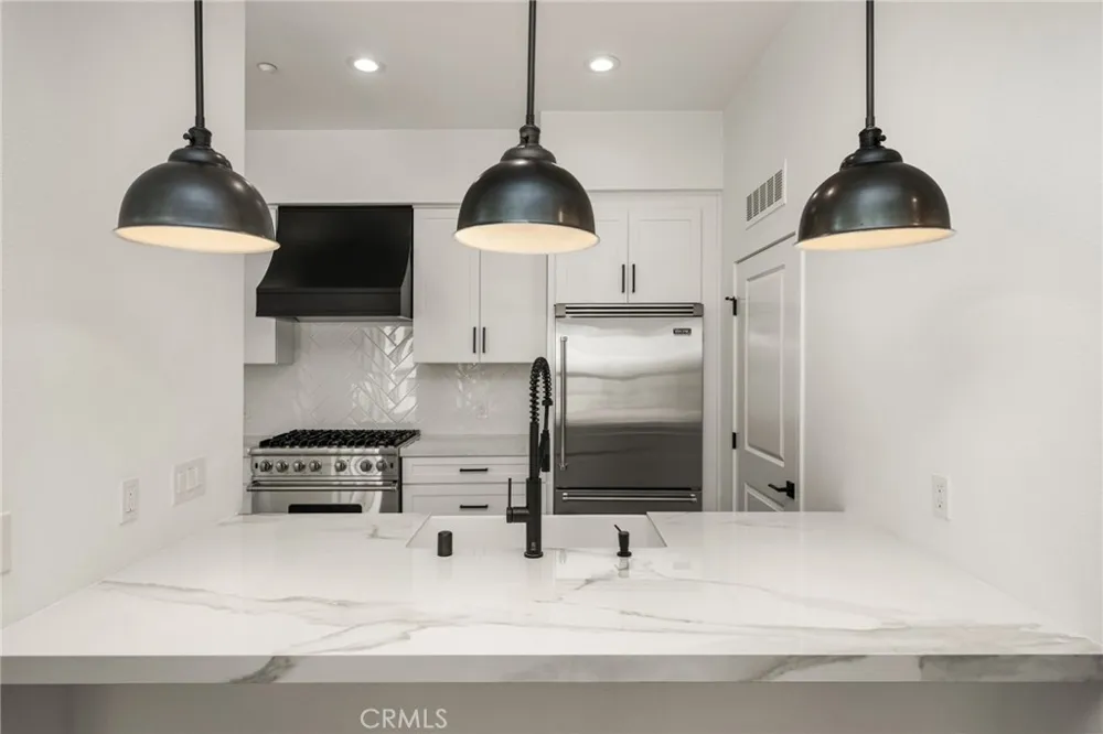 402 Rockefeller #315 Irvine, CA 92612