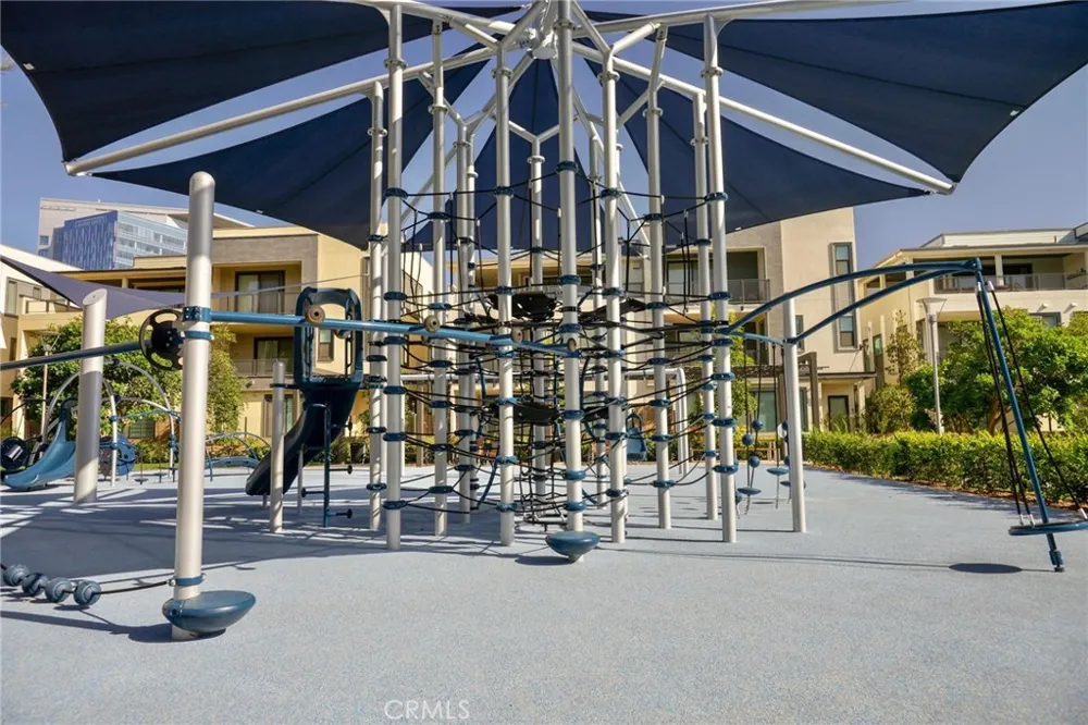 402 Rockefeller #315 Irvine, CA 92612
