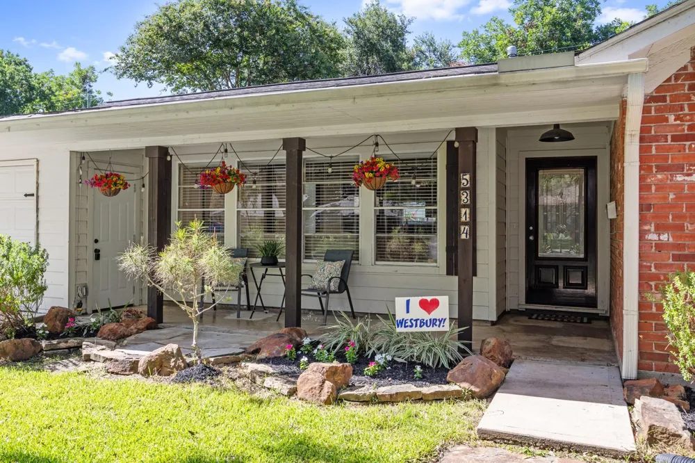 5314 Stillbrooke Drive Houston, TX 77096
