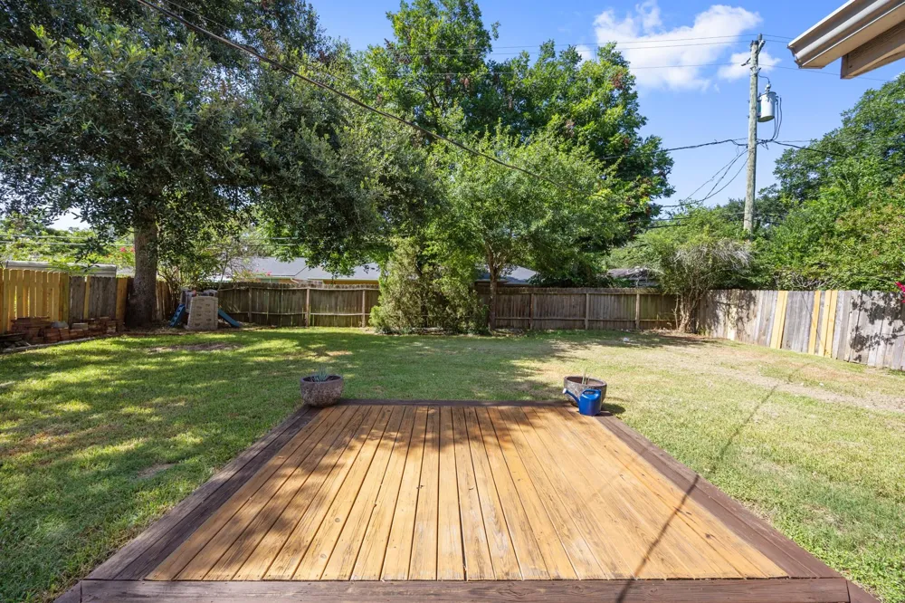 5314 Stillbrooke Drive Houston, TX 77096