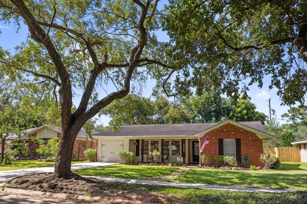 5314 Stillbrooke Drive Houston, TX 77096