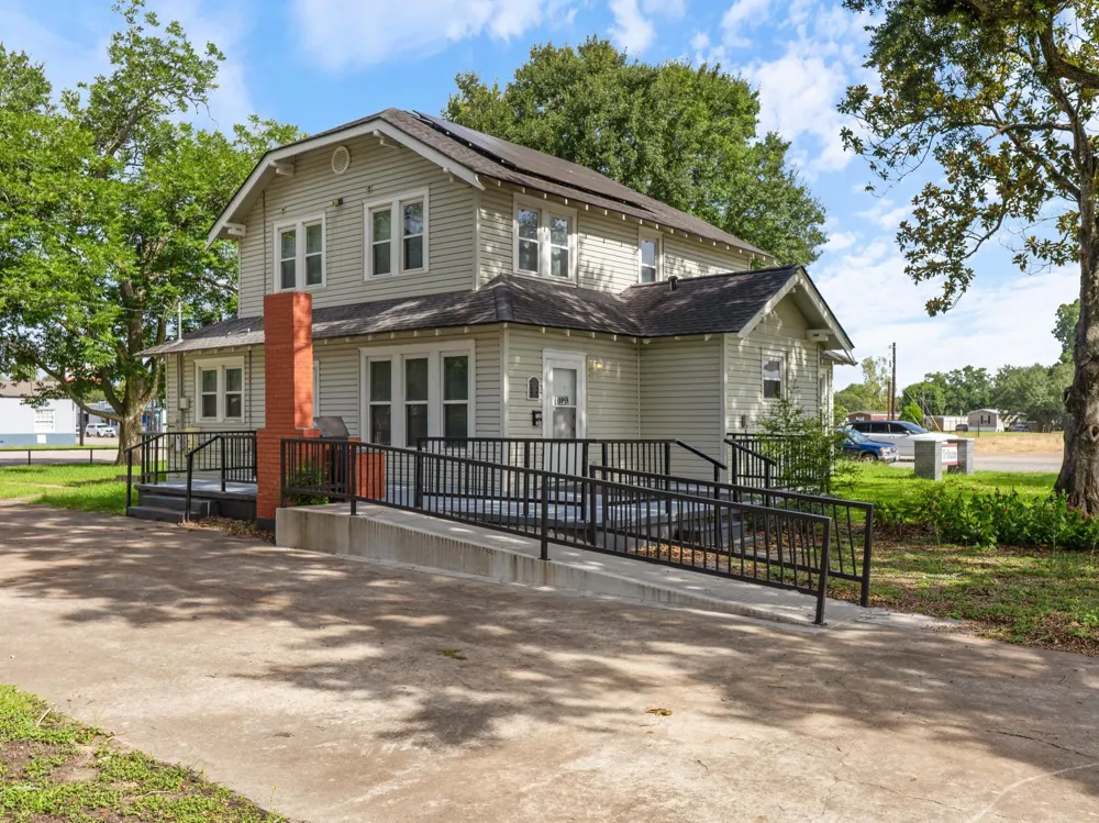 1320 7th Street Bay City, TX 77414