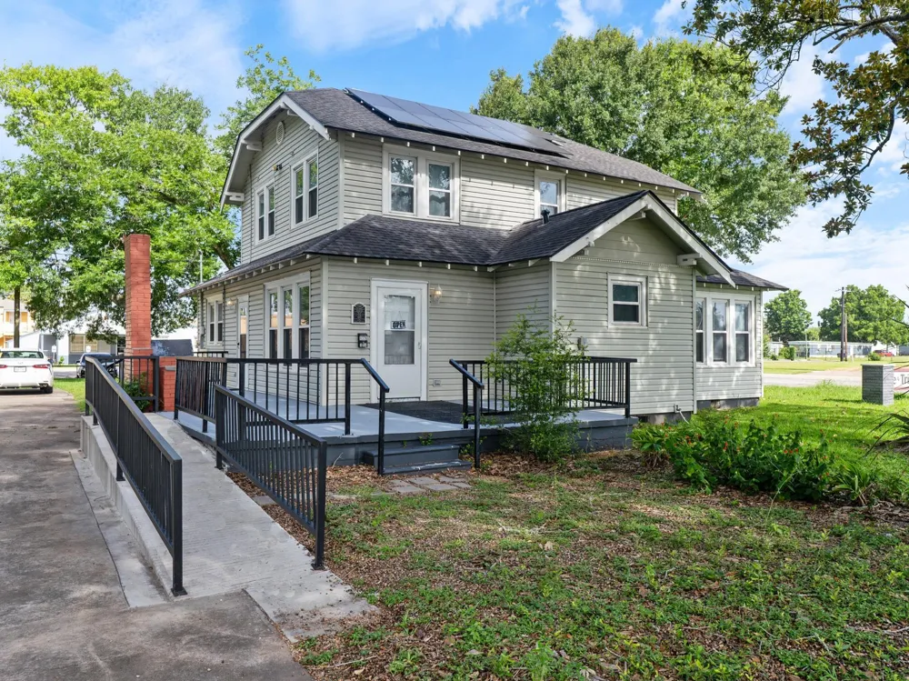 1320 7th Street Bay City, TX 77414