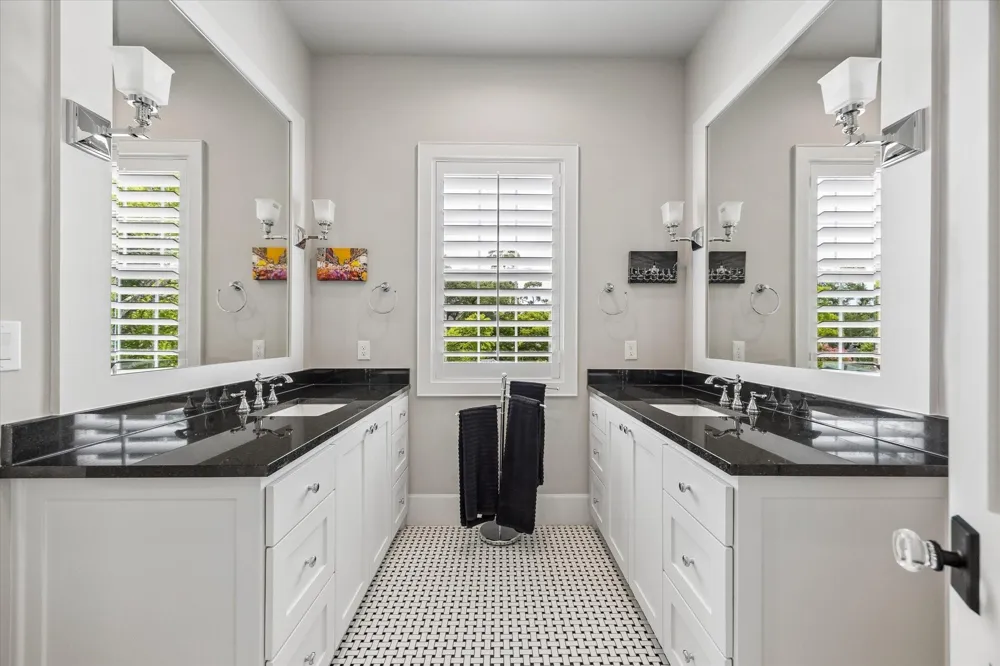 236 W 32nd Street Houston, TX 77018