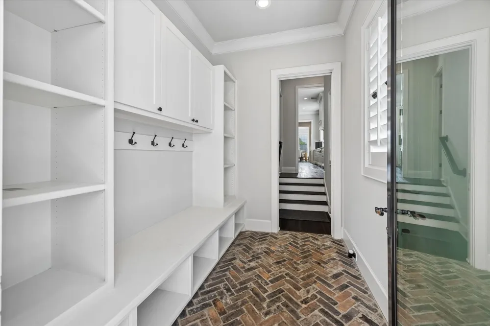 236 W 32nd Street Houston, TX 77018