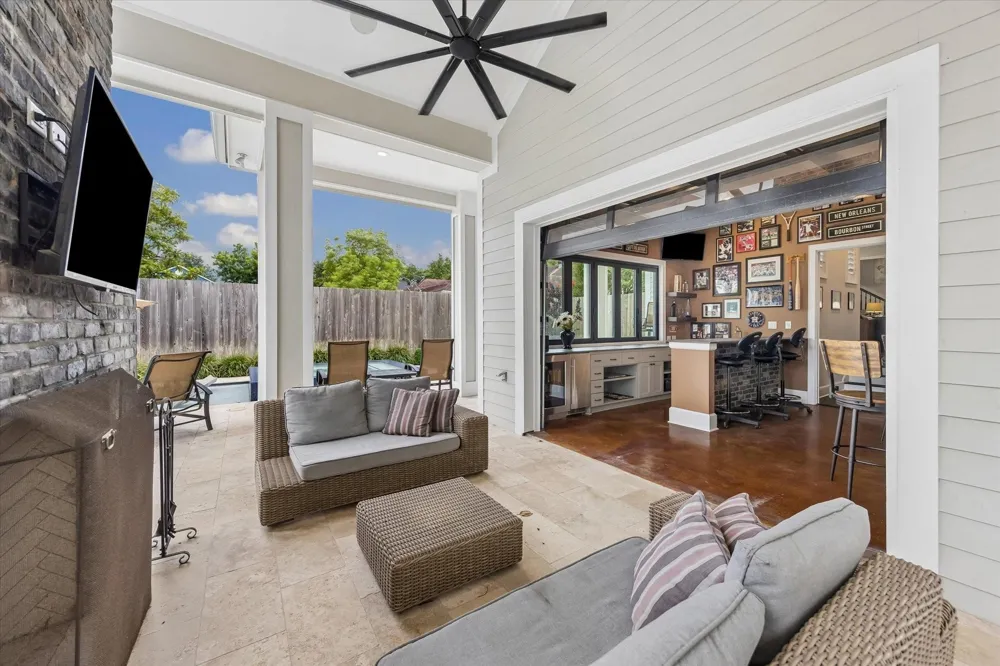 236 W 32nd Street Houston, TX 77018