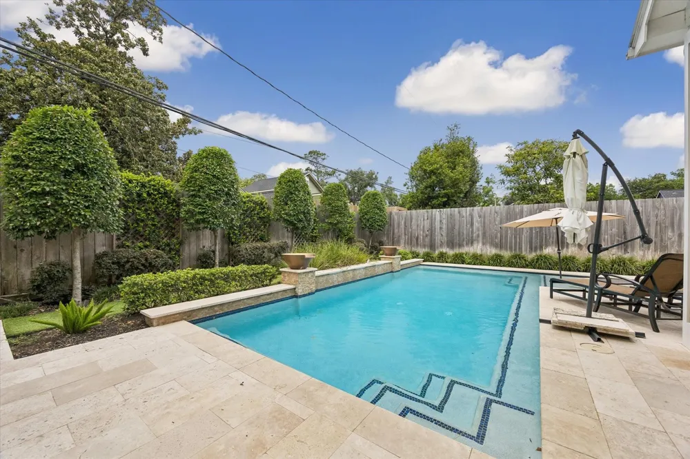 236 W 32nd Street Houston, TX 77018