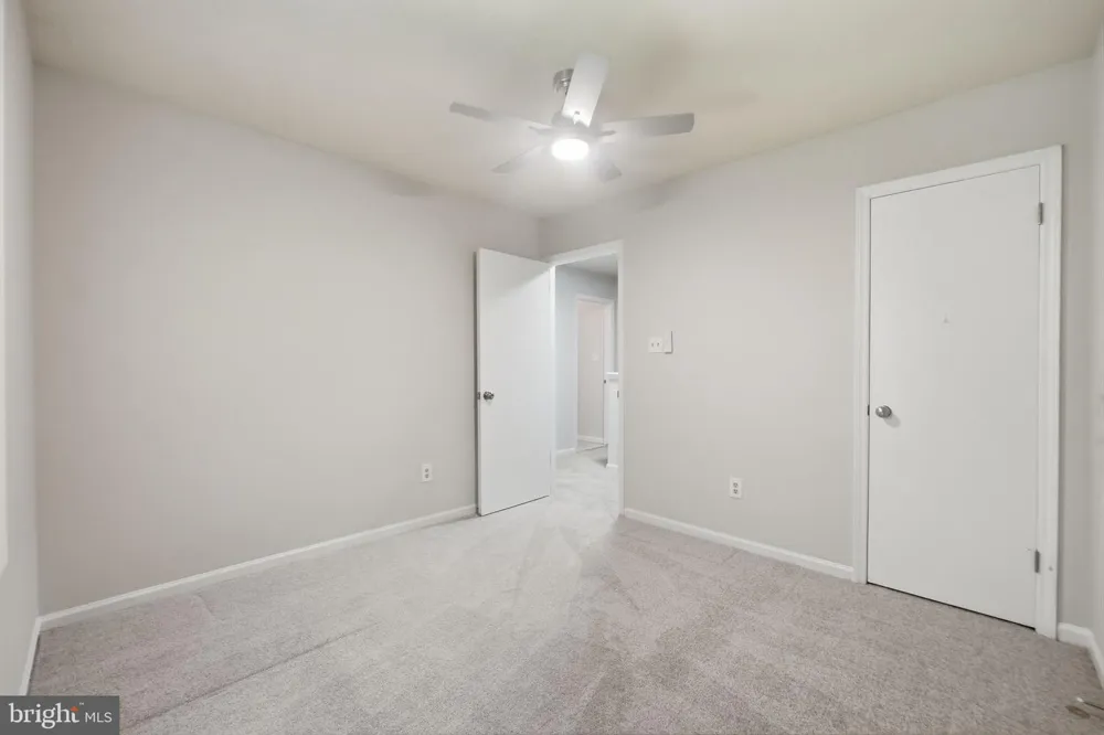 6090 RIVER FOREST DRIVE Manassas, VA 20112