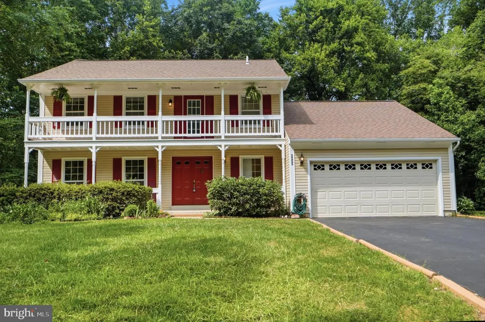 6090 RIVER FOREST DRIVE Manassas, VA 20112