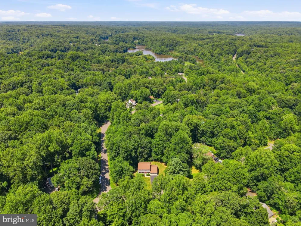 6090 RIVER FOREST DRIVE Manassas, VA 20112