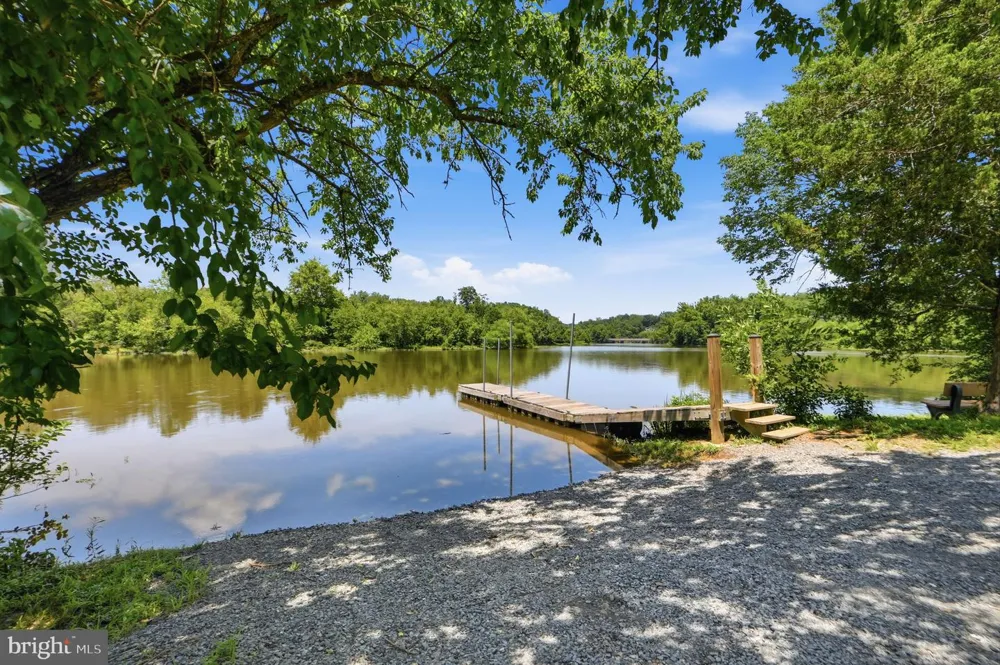 6090 RIVER FOREST DRIVE Manassas, VA 20112