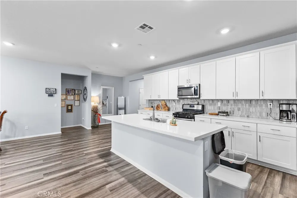 24751 Hudson Moreno Valley, CA 92551