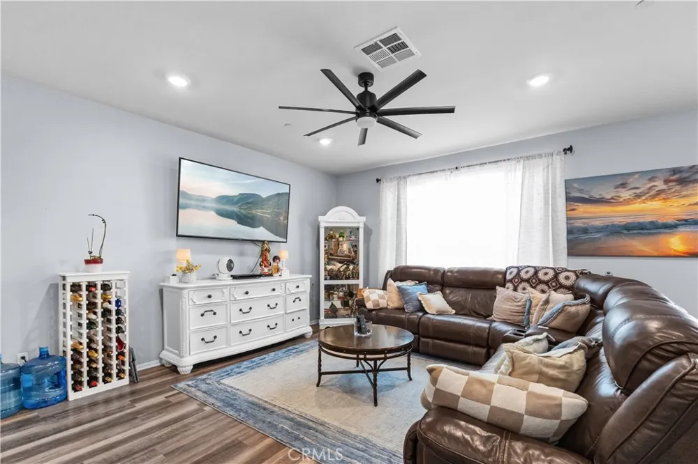 24751 Hudson Moreno Valley, CA 92551