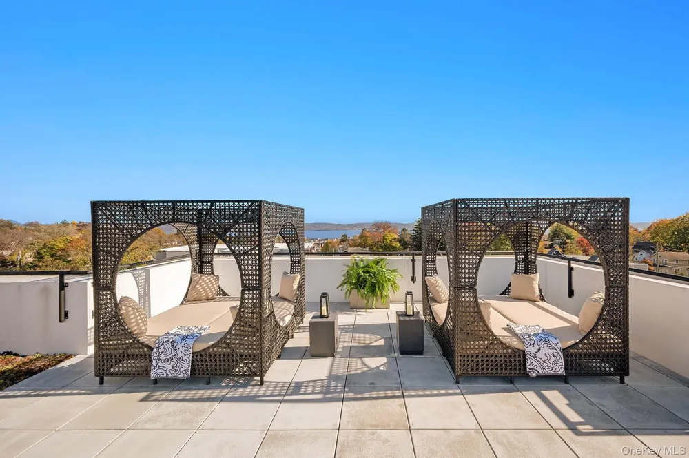 7 S Highland Avenue #301 Nyack, NY 10960