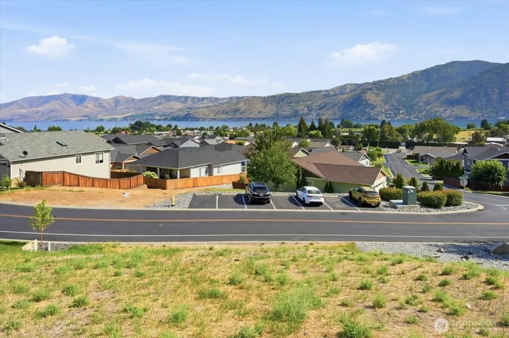 515 Village Drive Manson, WA 98831