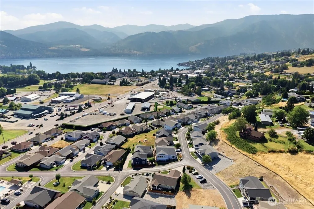 515 Village Drive Manson, WA 98831
