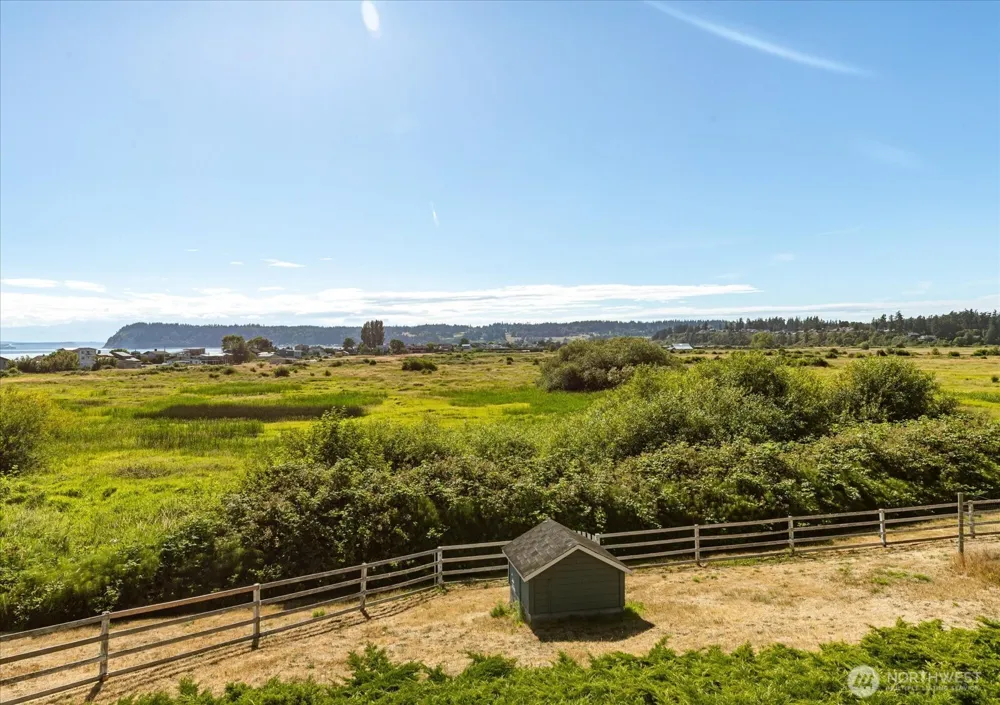 6054 Snapdragon Lane Clinton, WA 98236