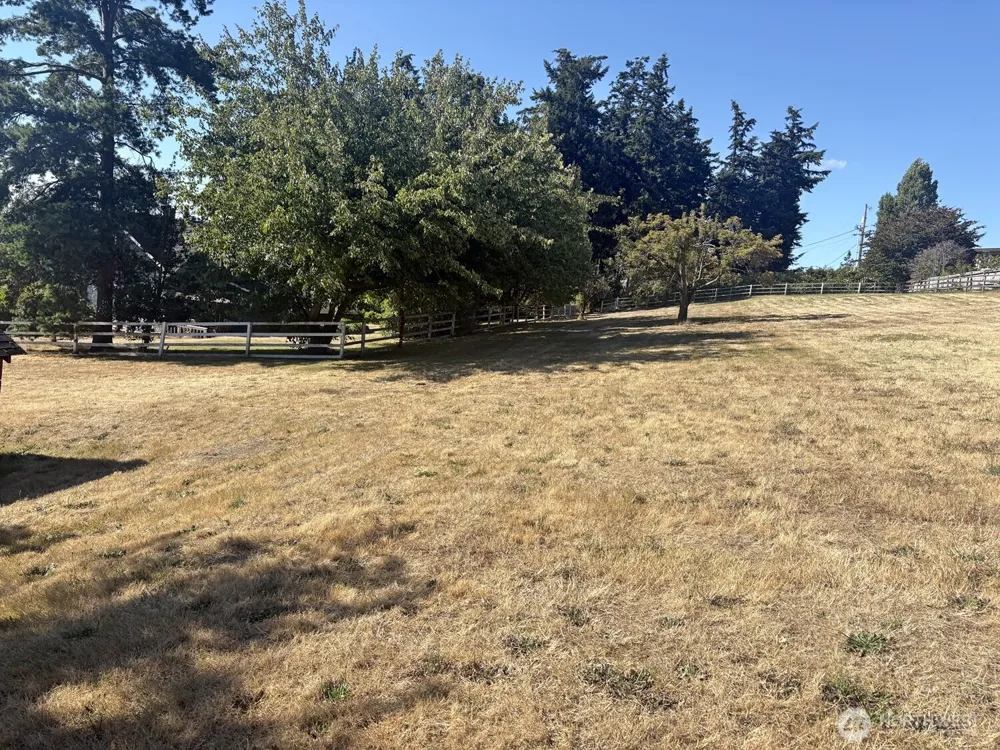 6054 Snapdragon Lane Clinton, WA 98236