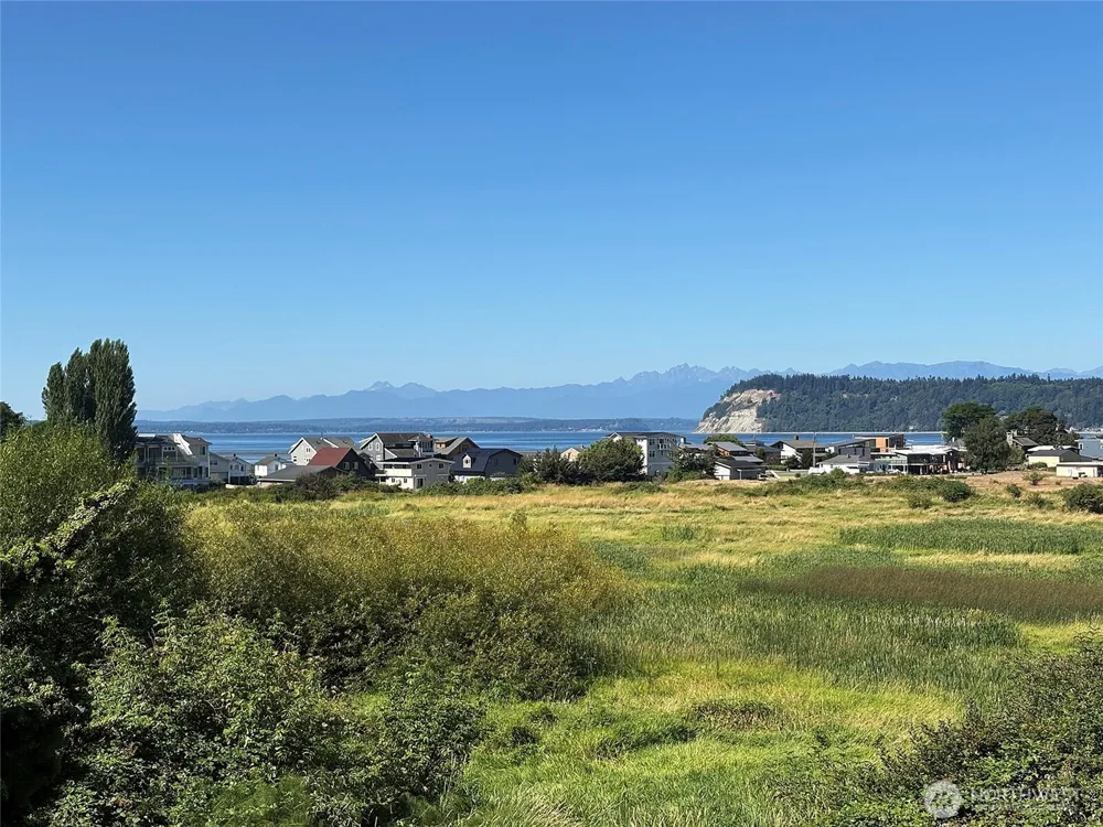 6054 Snapdragon Lane Clinton, WA 98236