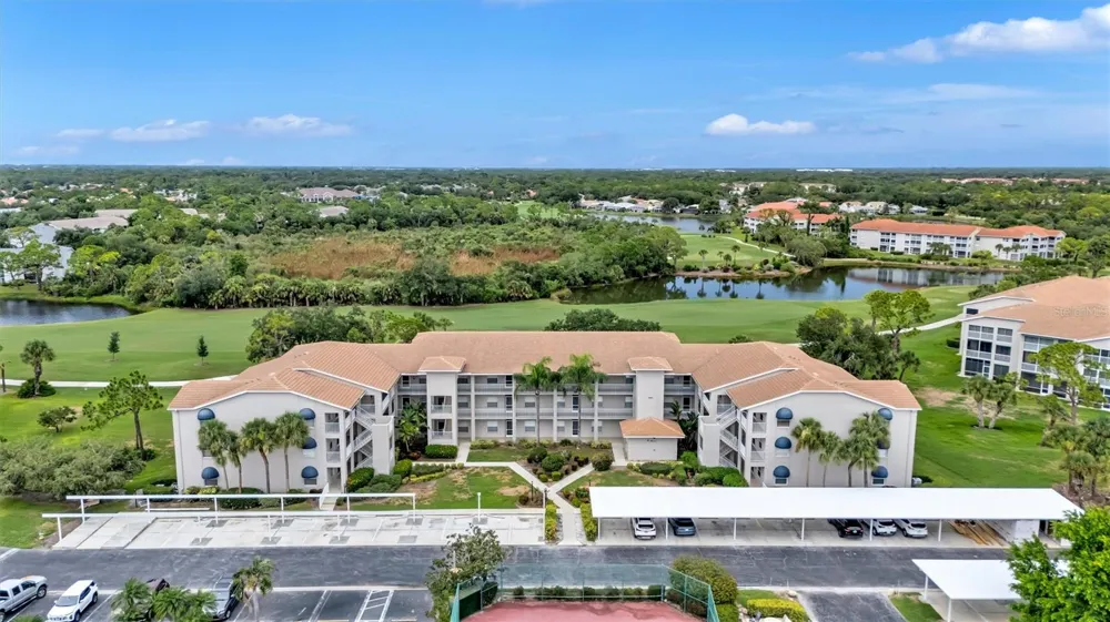 9620 CLUB SOUTH CIRCLE #5107 Sarasota, FL 34238