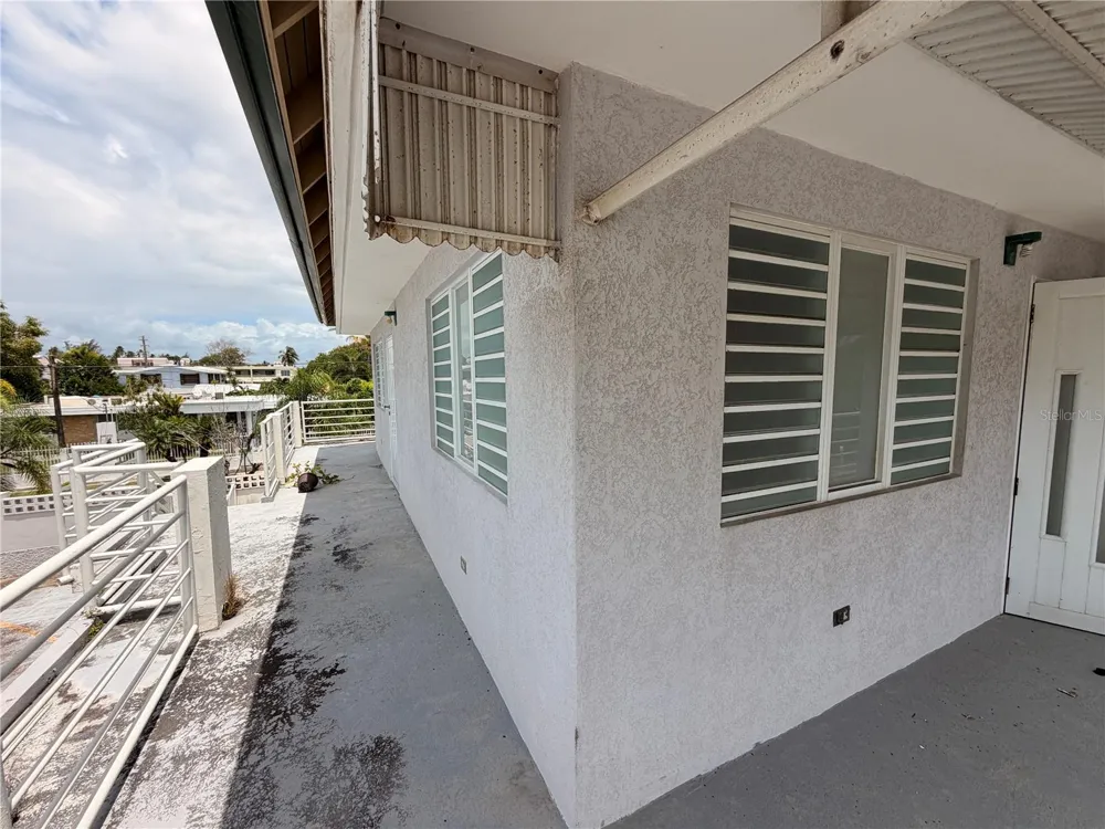 Calle E E #190 Dorado, PR 00646