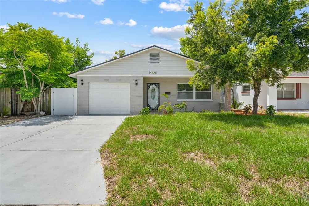 4828 22ND AVENUE St Petersburg, FL 33713