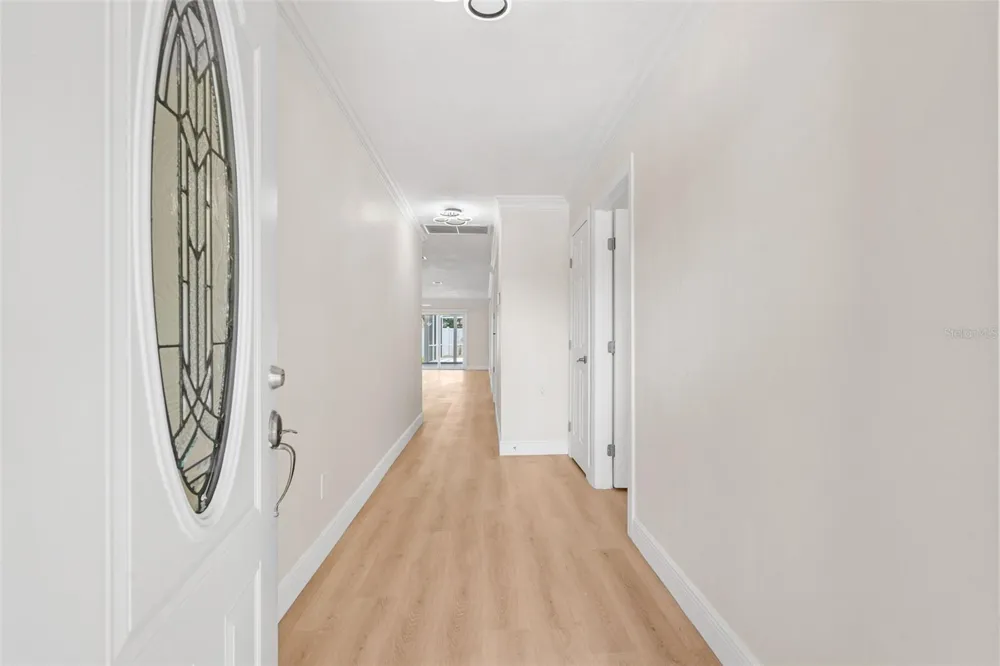 4828 22ND AVENUE St Petersburg, FL 33713