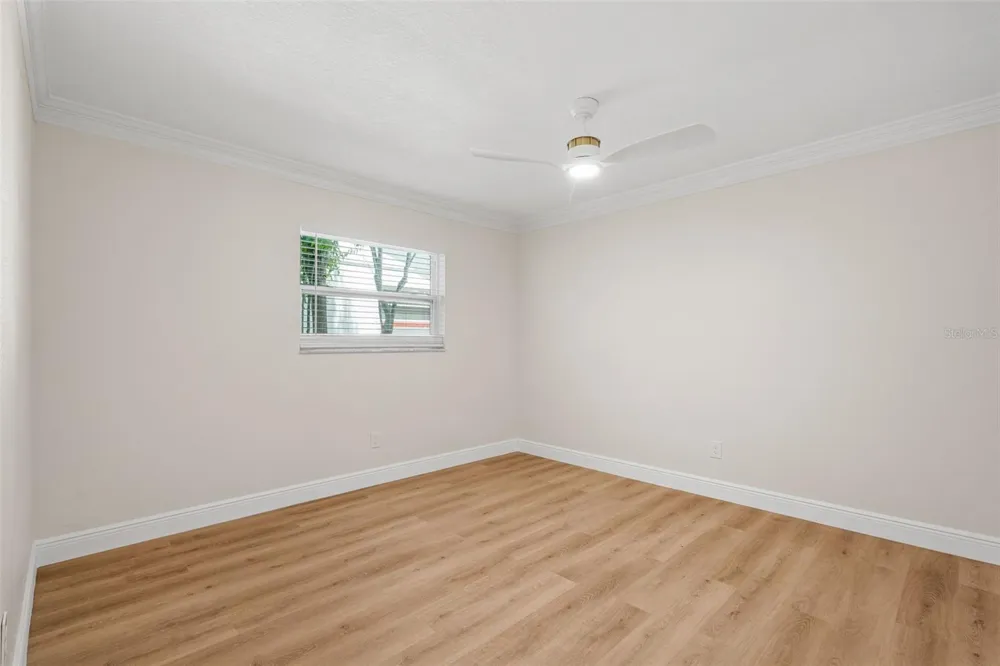 4828 22ND AVENUE St Petersburg, FL 33713