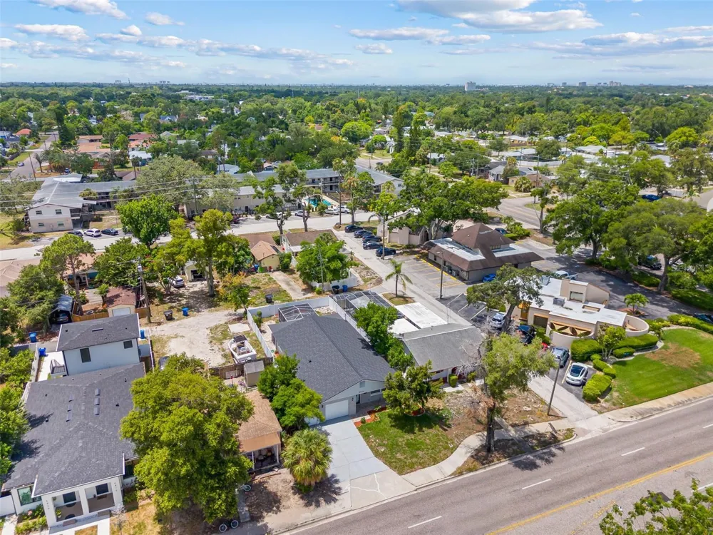 4828 22ND AVENUE St Petersburg, FL 33713