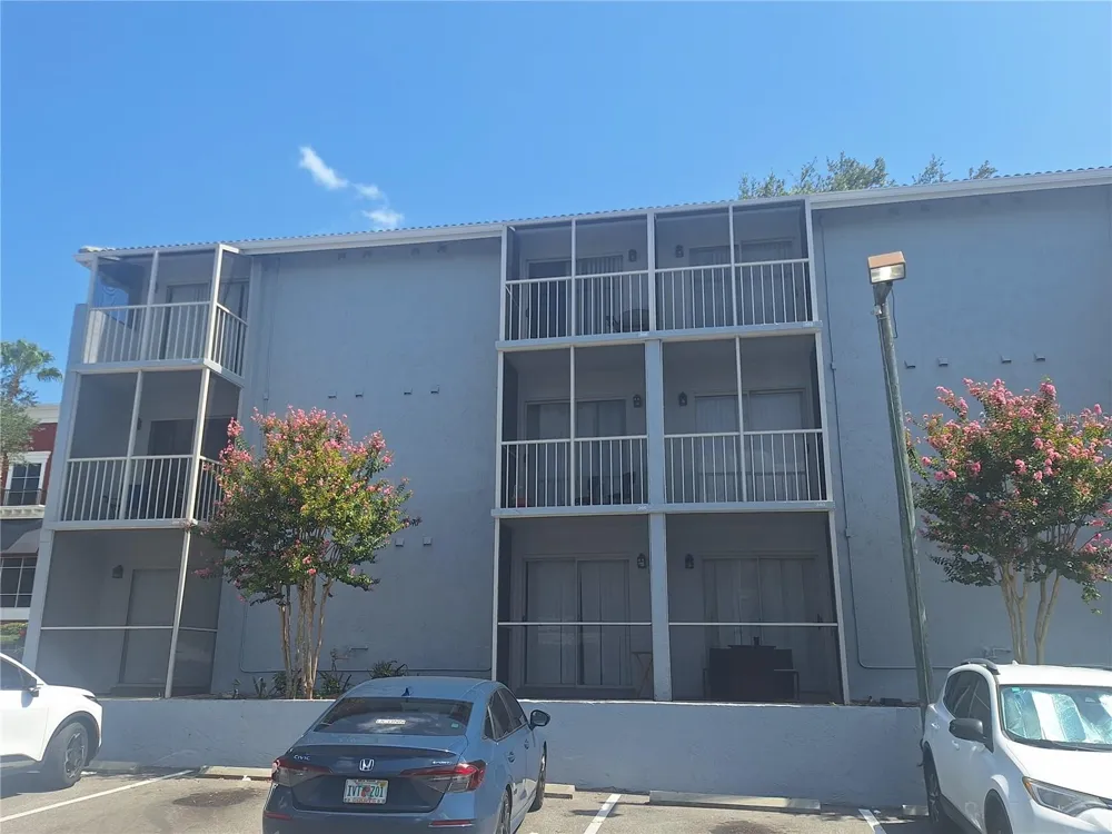 136 BLUE POINTE WAY #350 Altamonte Springs, FL 32701