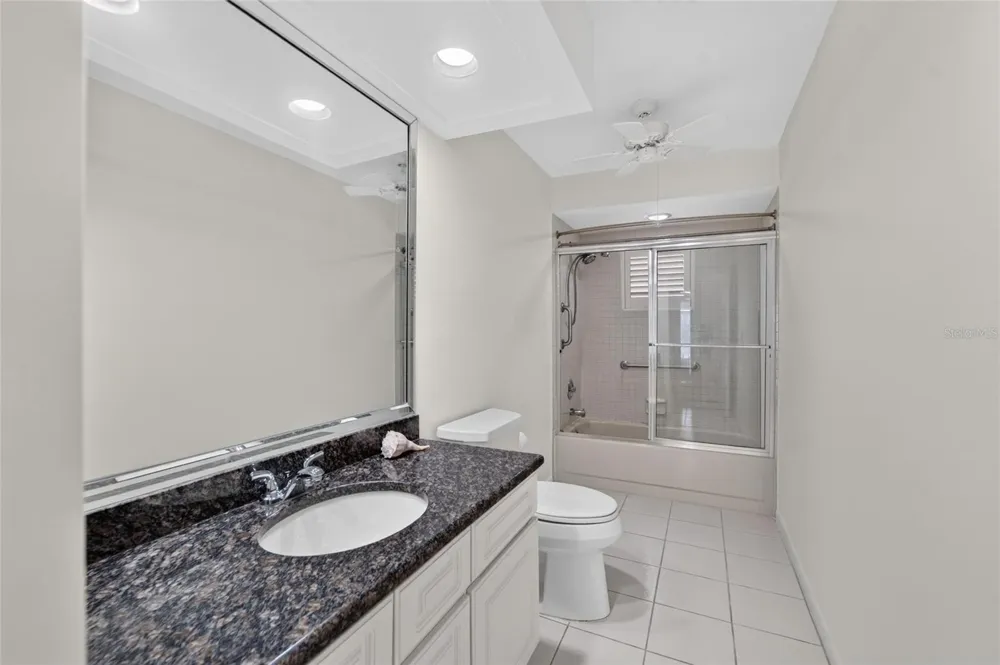 14015 SHADY SHORES DRIVE Tampa, FL 33613