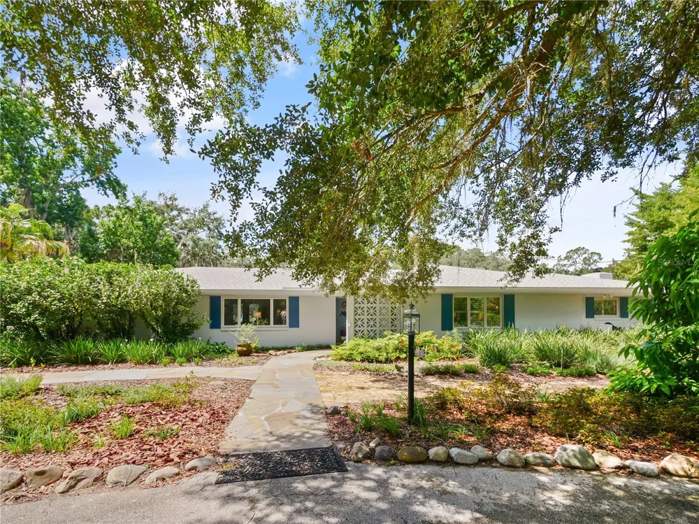 5701 CROSS FOX LANE Oviedo, FL 32765