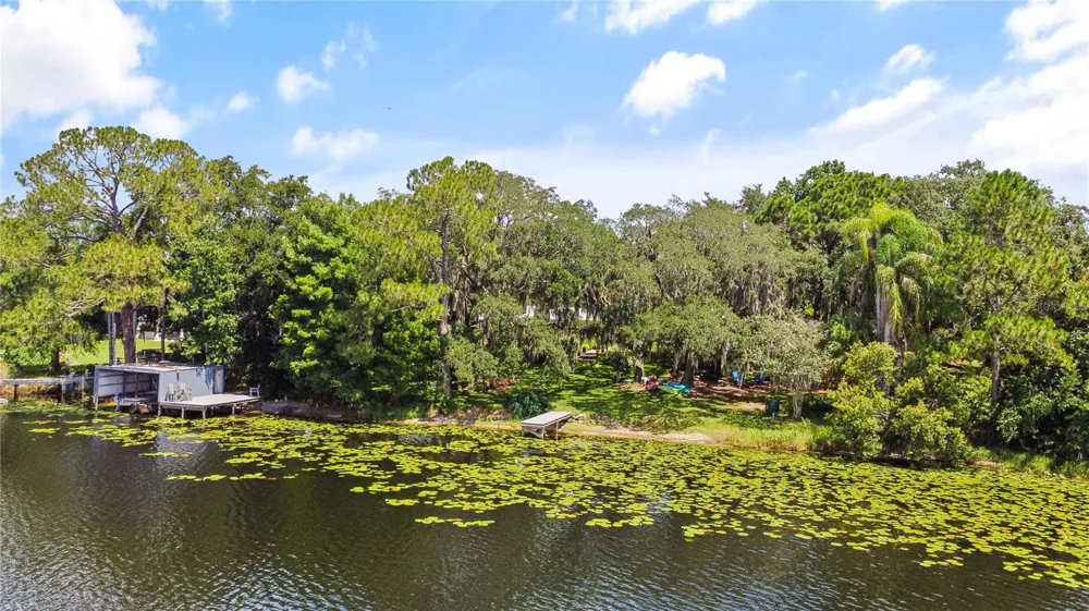 5701 CROSS FOX LANE Oviedo, FL 32765