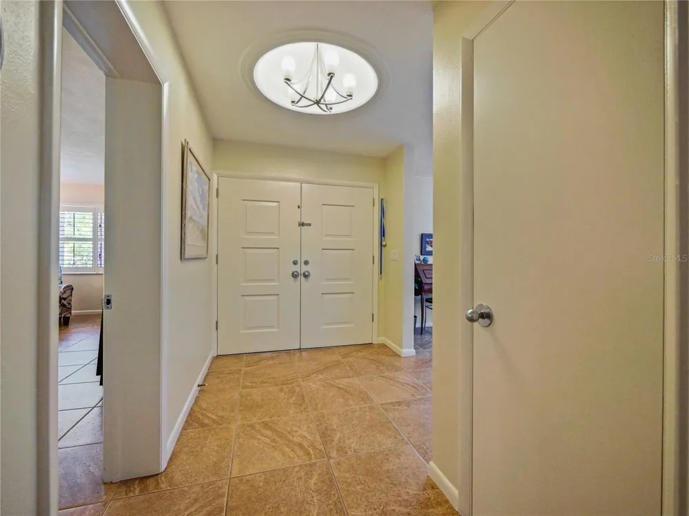 5701 CROSS FOX LANE Oviedo, FL 32765