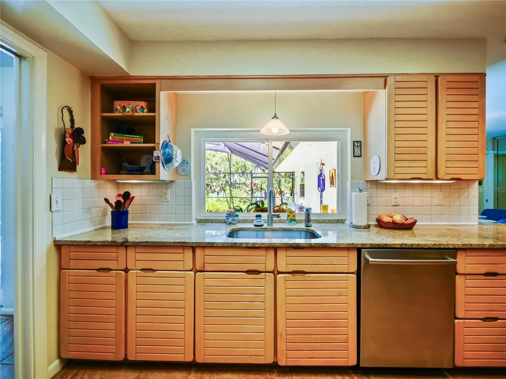 5701 CROSS FOX LANE Oviedo, FL 32765