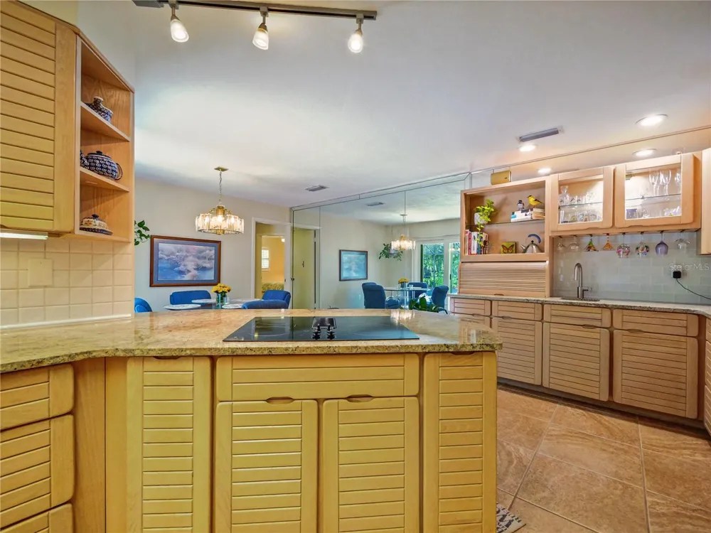 5701 CROSS FOX LANE Oviedo, FL 32765