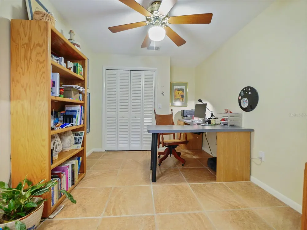 5701 CROSS FOX LANE Oviedo, FL 32765