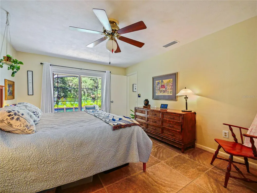 5701 CROSS FOX LANE Oviedo, FL 32765
