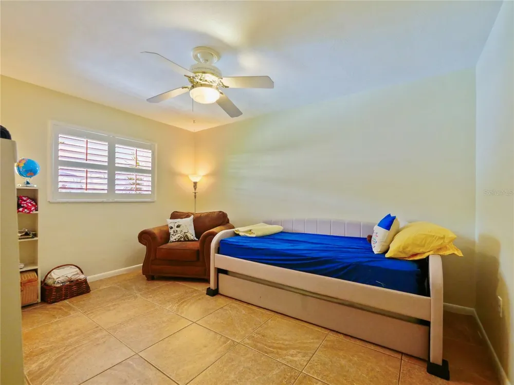 5701 CROSS FOX LANE Oviedo, FL 32765