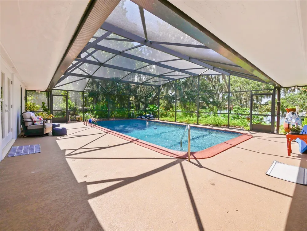 5701 CROSS FOX LANE Oviedo, FL 32765